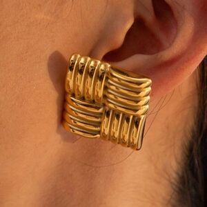 Gold geo stud earrings #1125